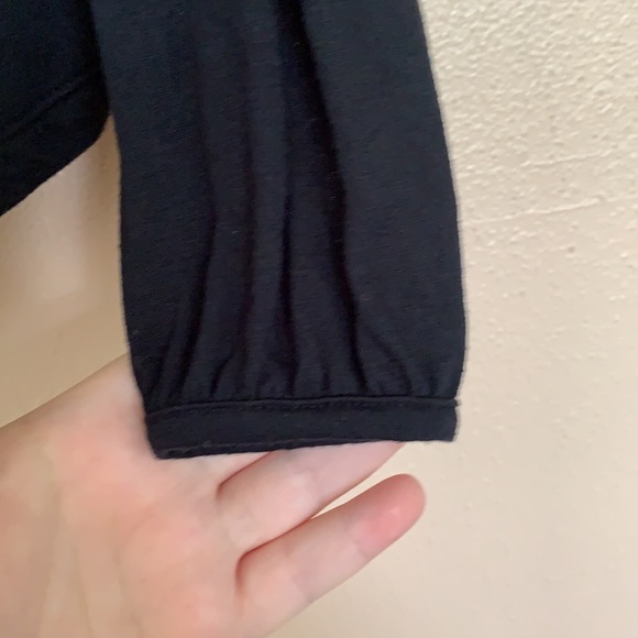 American Eagle Outfitters Long Sleeves Black Top XS Lace Shoulder - Picture 7 of 11